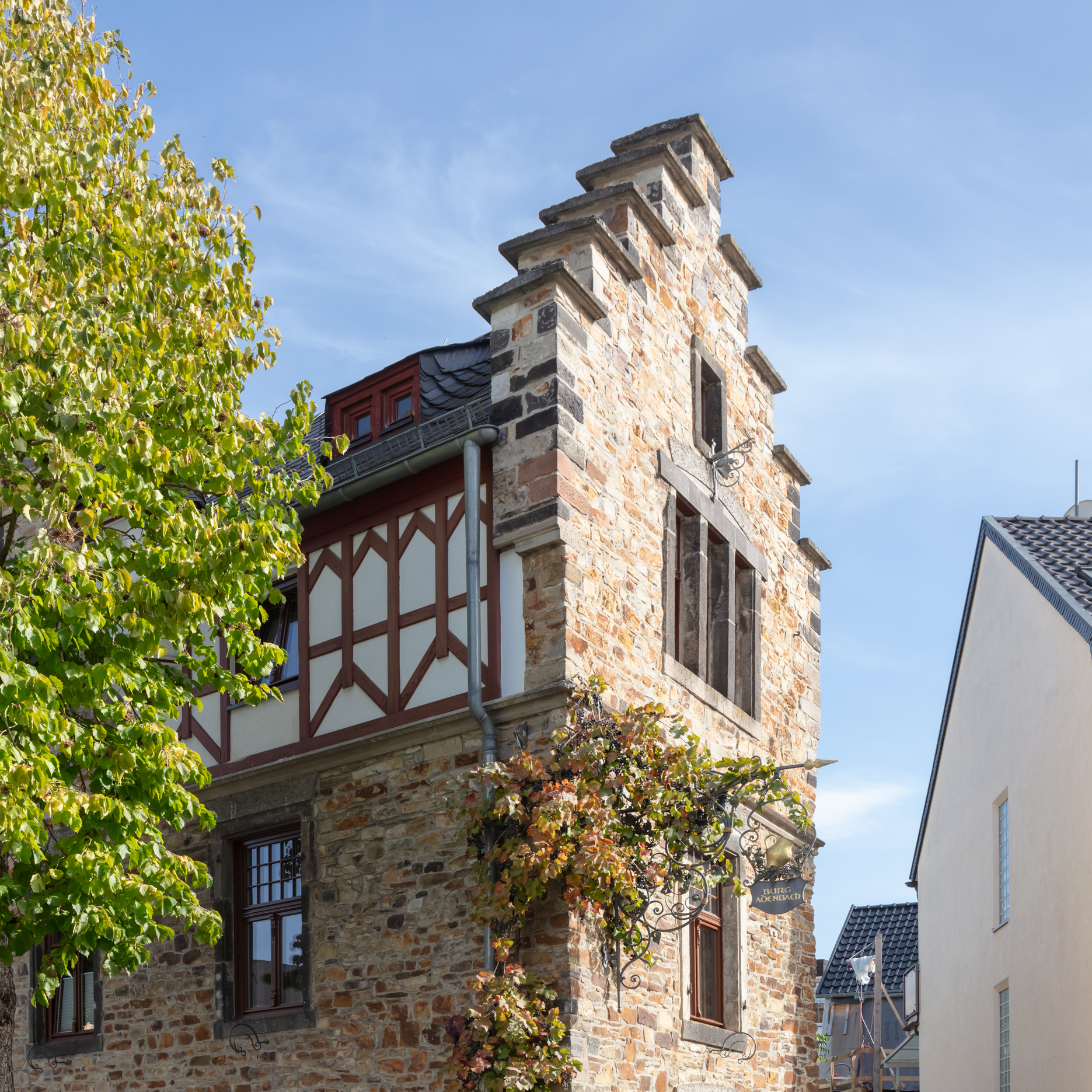 Ahrweiler/Bad Neuenahr, Boutique-Hotel Alte Burg, Neunwerk Architekten;